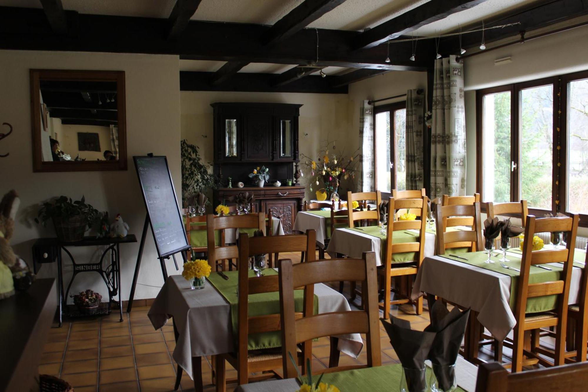 Hotel Les Bruyeres Вантрон Екстер'єр фото