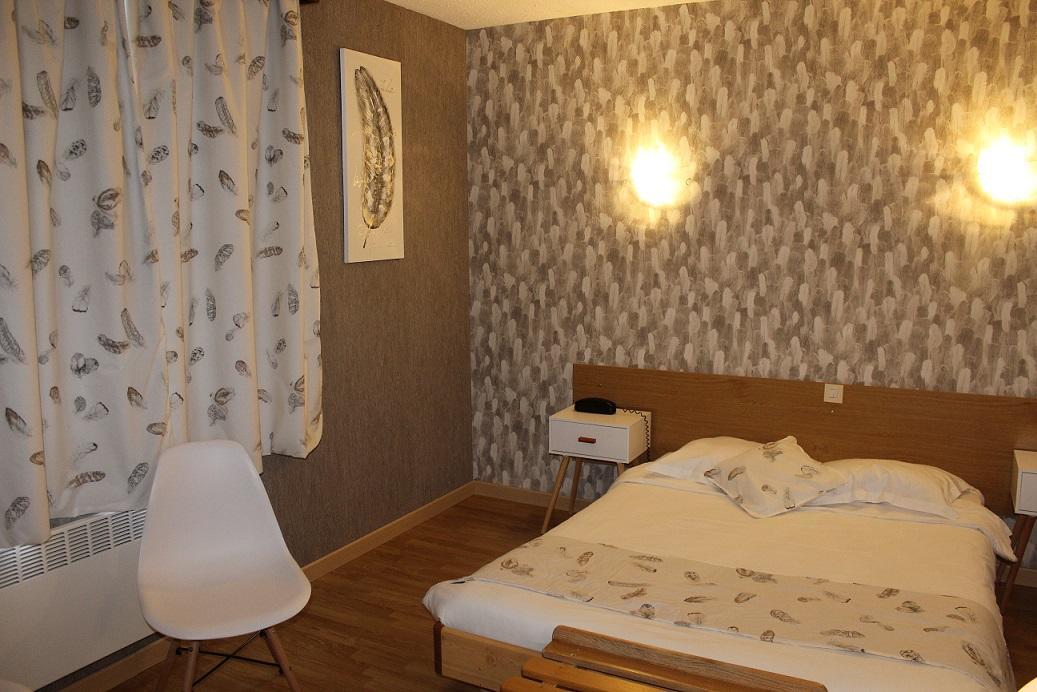 Hotel Les Bruyeres Вантрон Екстер'єр фото