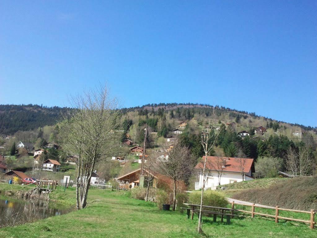 Hotel Les Bruyeres Вантрон Екстер'єр фото